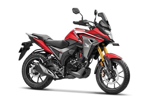 Menggoda Performa dan Gaya: Tips Modifikasi Honda CB150X yang Keren