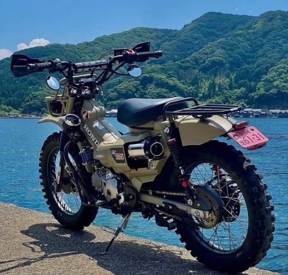 Mengulas Kelebihan dan Kekurangan Honda ST125 Dax: Keseimbangan Antara Klasik dan Modern