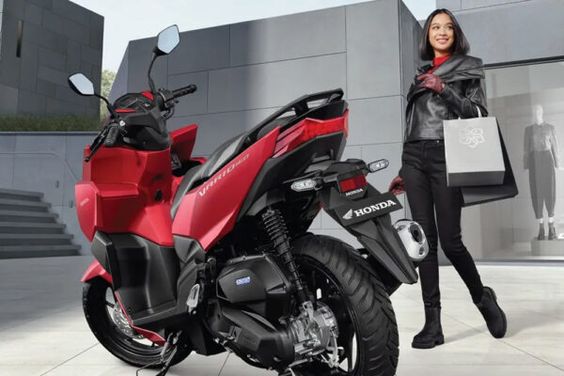 Spesifikasi Honda Vario 160: Performa Tinggi dan Desain Modern