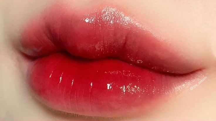 membuat ombre bibir dengan lip gloss