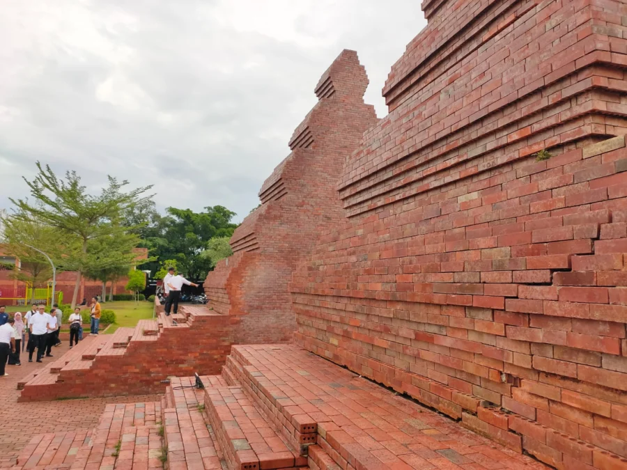 Tempat Berkumpul Banyak Orang, Alun-alun Kejaksan Wajib Dirawat