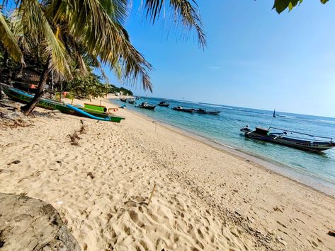 Pantai ujung genteng