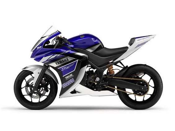 Yamaha R25: Menaklukkan Jalanan dengan Spesifikasi Unggul