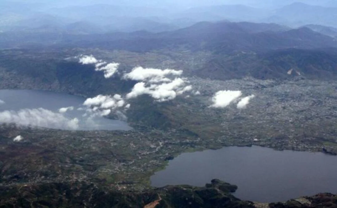 Destinasi Wisata Danau Kembar Solok, Suasananya Sejuk dan Dingin Bak di Luar Negeri