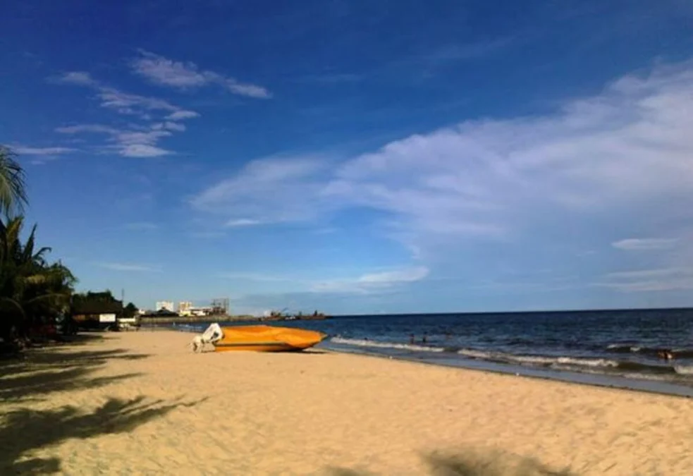 Rekomendasi Tempat Wisata Pantai di Balikpapan, Menyuguhkan Pemandangan Pantai dan Hutan