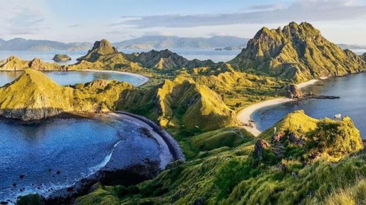 Deretan Destinasi Wisata di Indonesia yang Memiliki Pemandangan Indah Bak di Luar Negeri