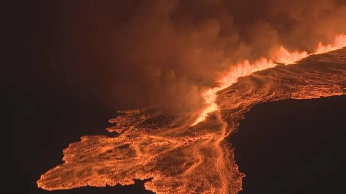 Gunung Berapi di Islandia Meletus, Lava Membanjiri Semenanjung Islandia