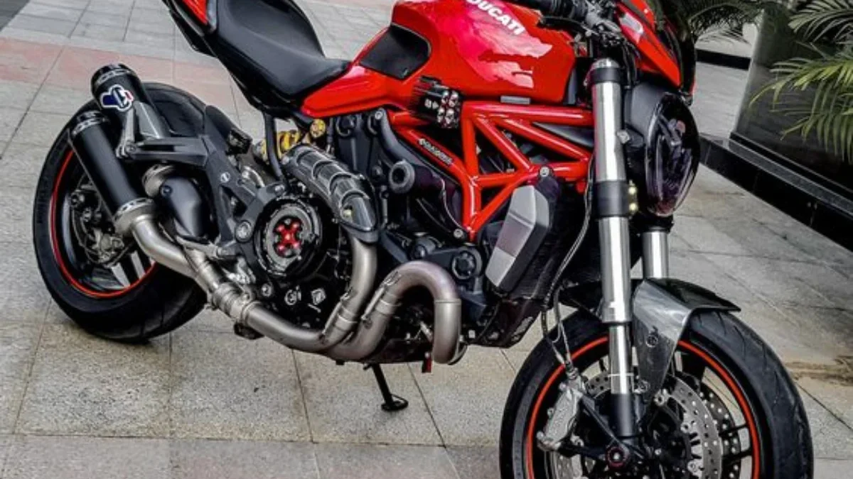 Ducati Monster