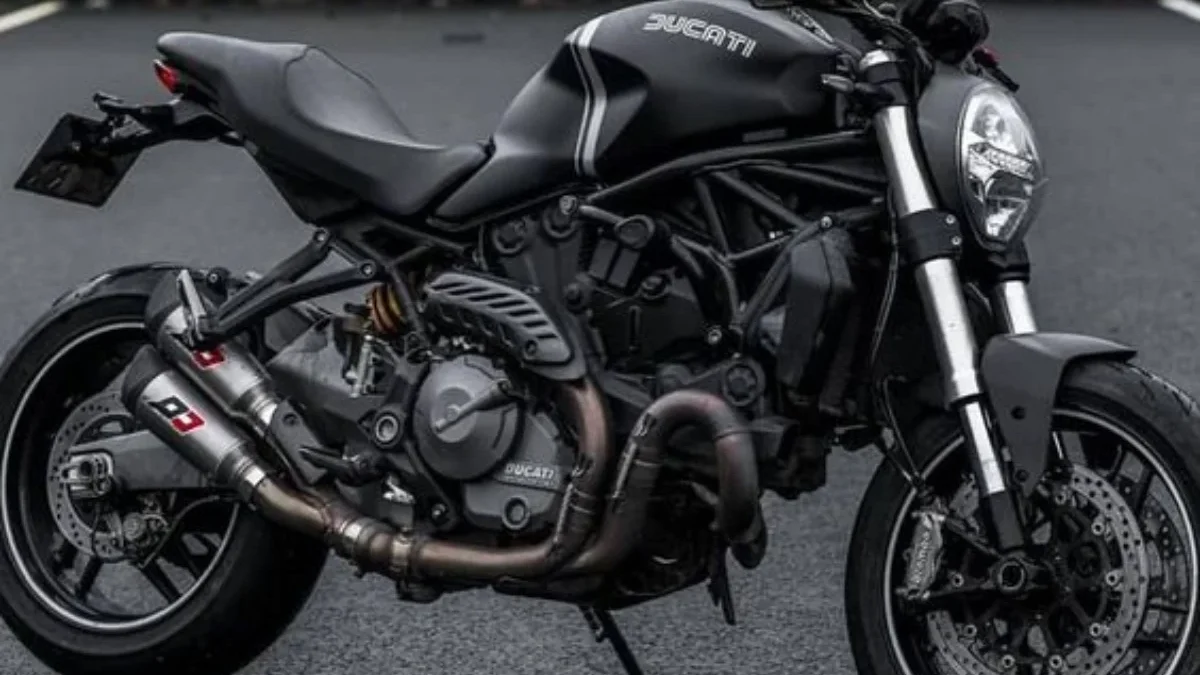 Ducati Monster