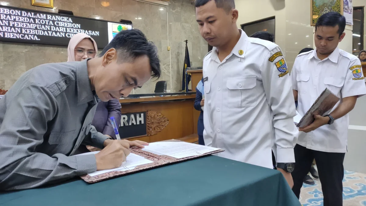 Ketua DPRD Kota Cirebon