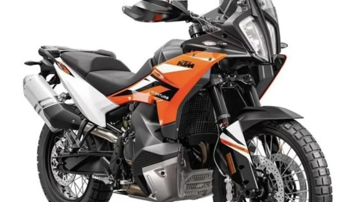 KTM 890 SMT 2024