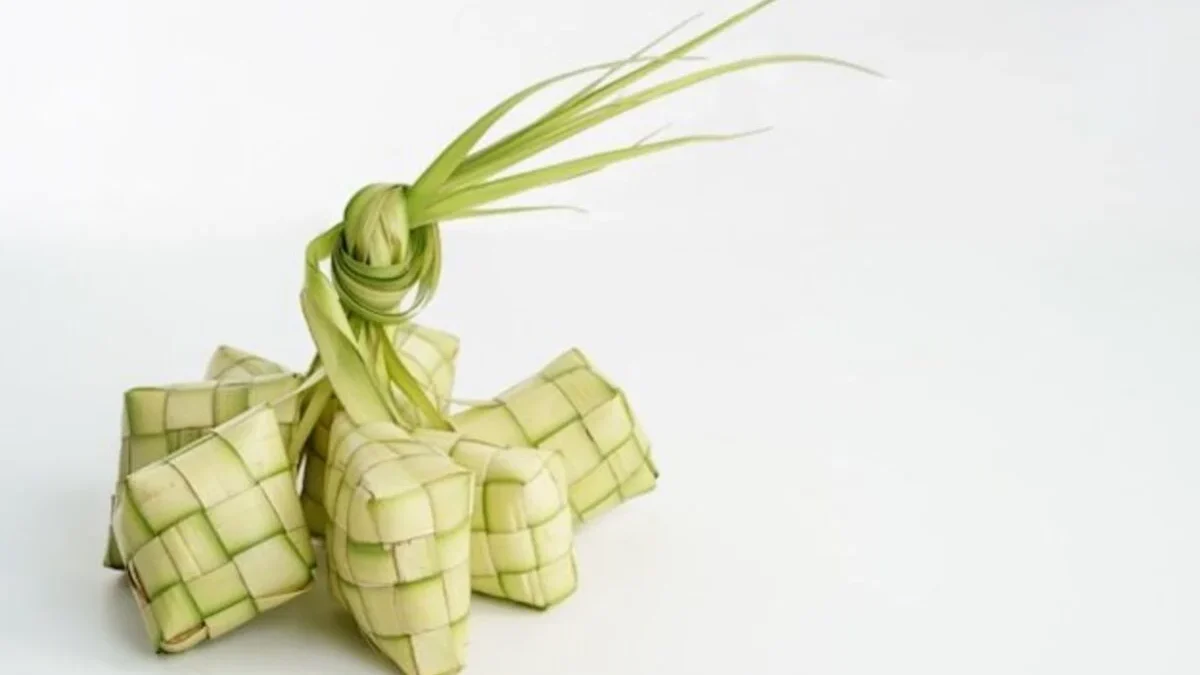 Makna Filosofis di Balik Ketupat Lebaran: Lebih dari Sekadar Hidangan