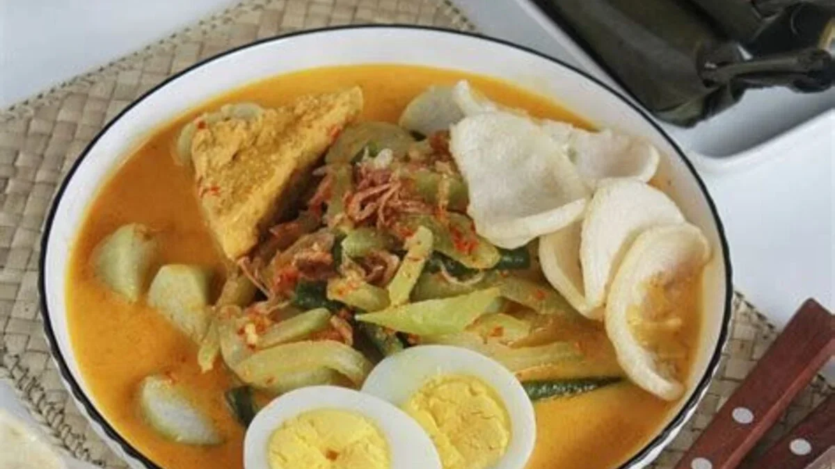 Resep Lontong Sayur Betawi Lengkap dengan Lauk Pauknya, Spesial untuk Lebaran