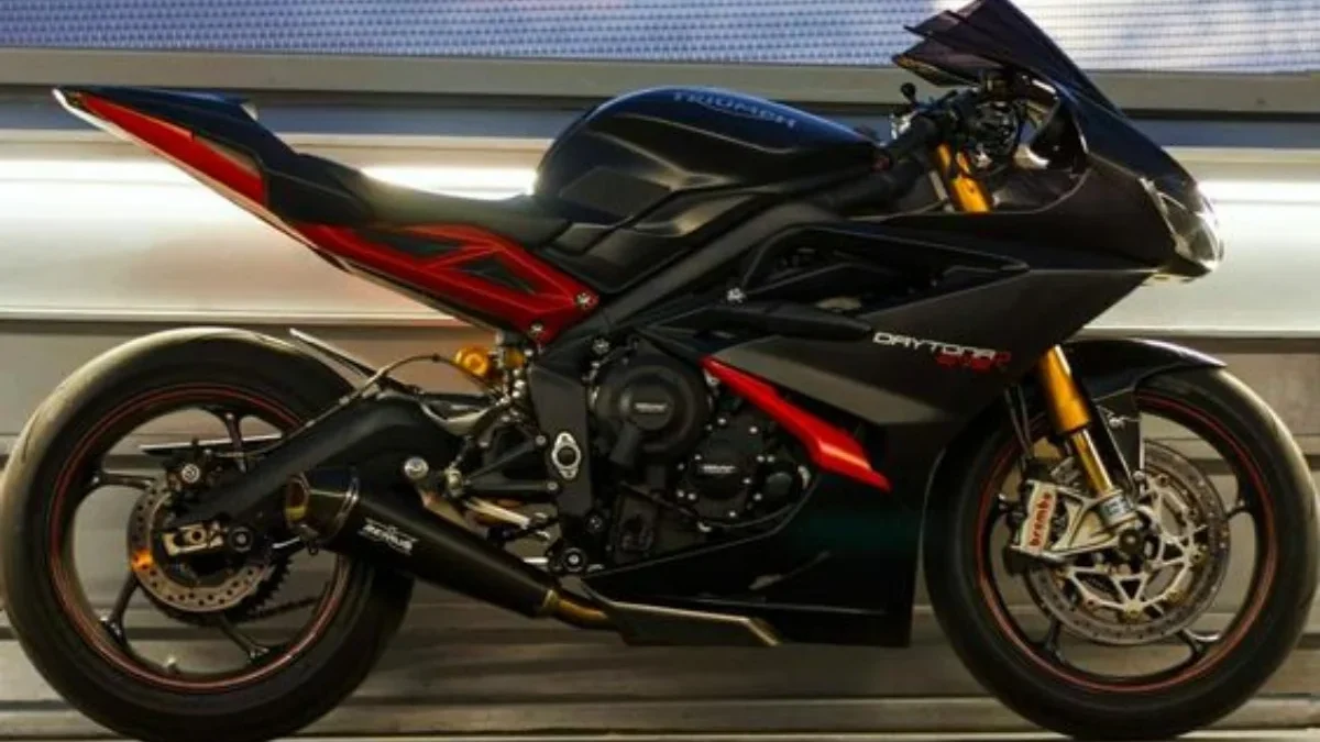 Triumph All-New Daytona 660