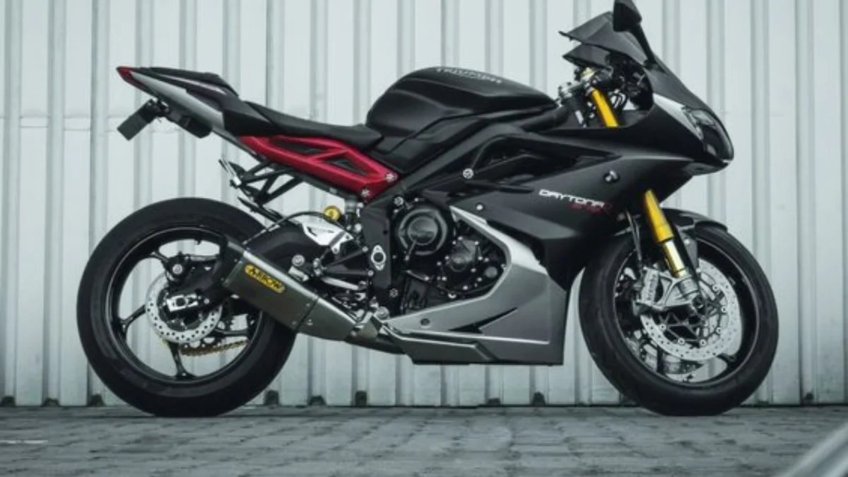 Triumph All-New Daytona 660