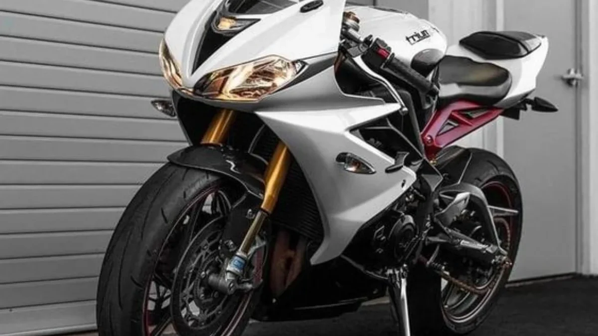 Triumph All-New Daytona 660