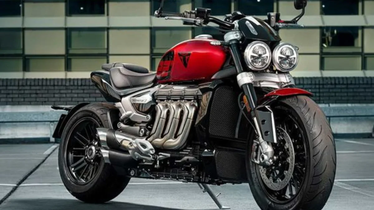 Triumph Rocket 3 R 221