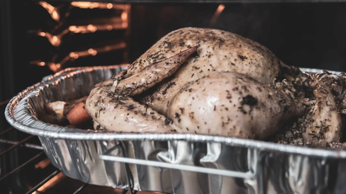 Pebisnis Muda Daging Ayam Wajib Tahu Daging Ayam Giling di Freezer Tahan Berapa Lama!