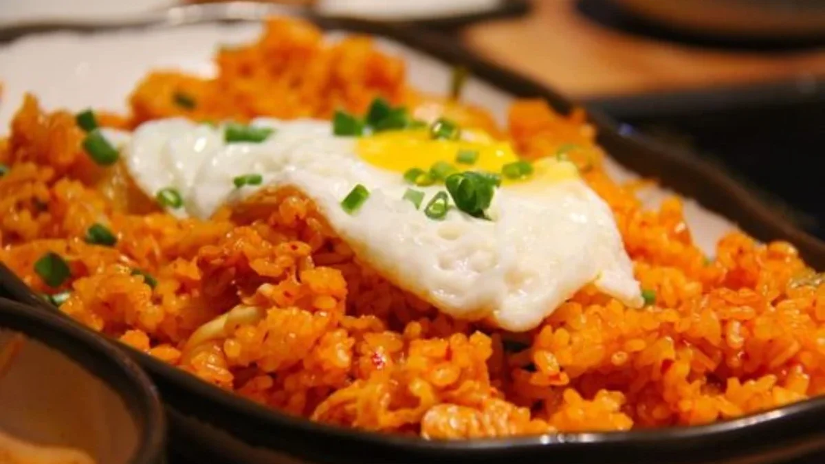 Resep Nasi Goreng Kimchi Gochujang Makanan Khas Korea yang Sering Muncul di Film Drakor