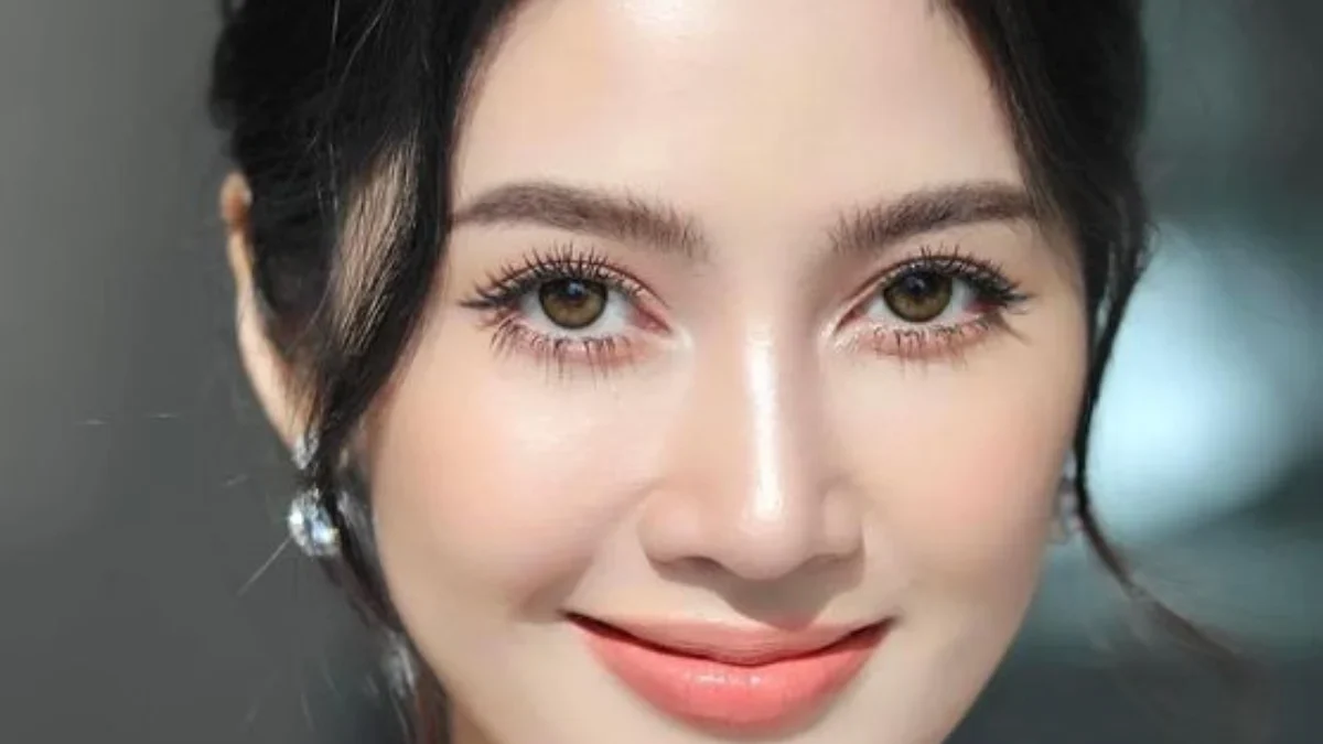 18 Langkah Mudah Makeup Natural ala Korea untuk Pemula!