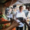 Presiden Jokowi Pastikan Harga Kebutuhan Pokok di Kalimantan Setara dengan Jawa