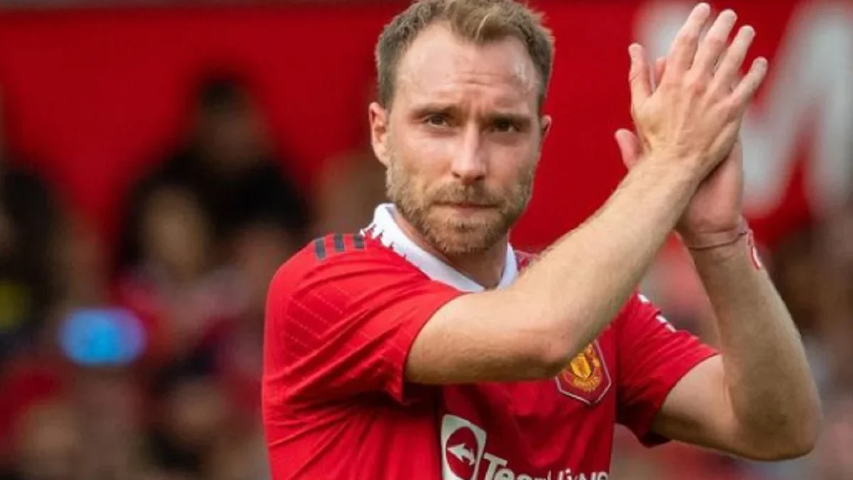 Erik ten Hag \'Buang\' Christian Eriksen dari Manchester United