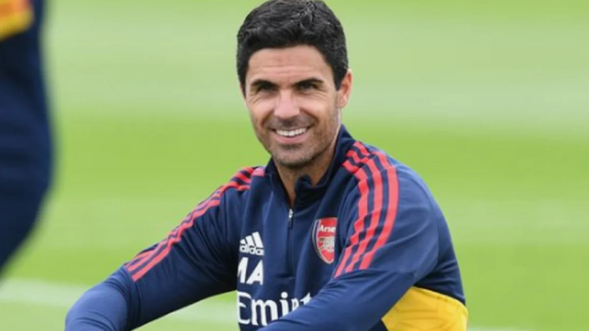 Mikel Arteta Sempat Ragu Transfer Riccardo Calafiori ke Arsenal