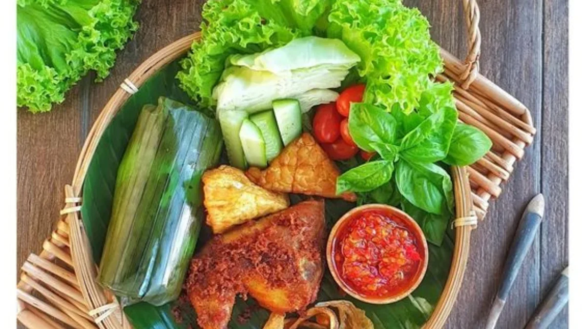 Nasi Timbel Beras Merah