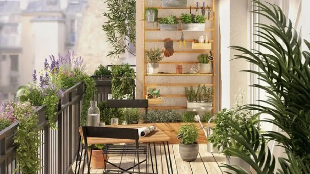 Ubah Balkon Menjadi Taman Cantik dan Nyaman dengan Ide-Ide Kreatif Ini