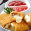 Risoles Mayo Jajanan yang Sangat Enak dan Harganya Pun Sangat Pas di Kantong loh! Mau Coba ?