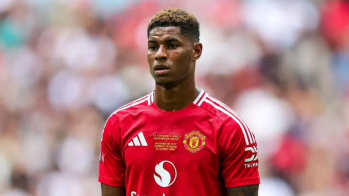 Fans Manchester United Minta Marcus Rashford Dicadangkan