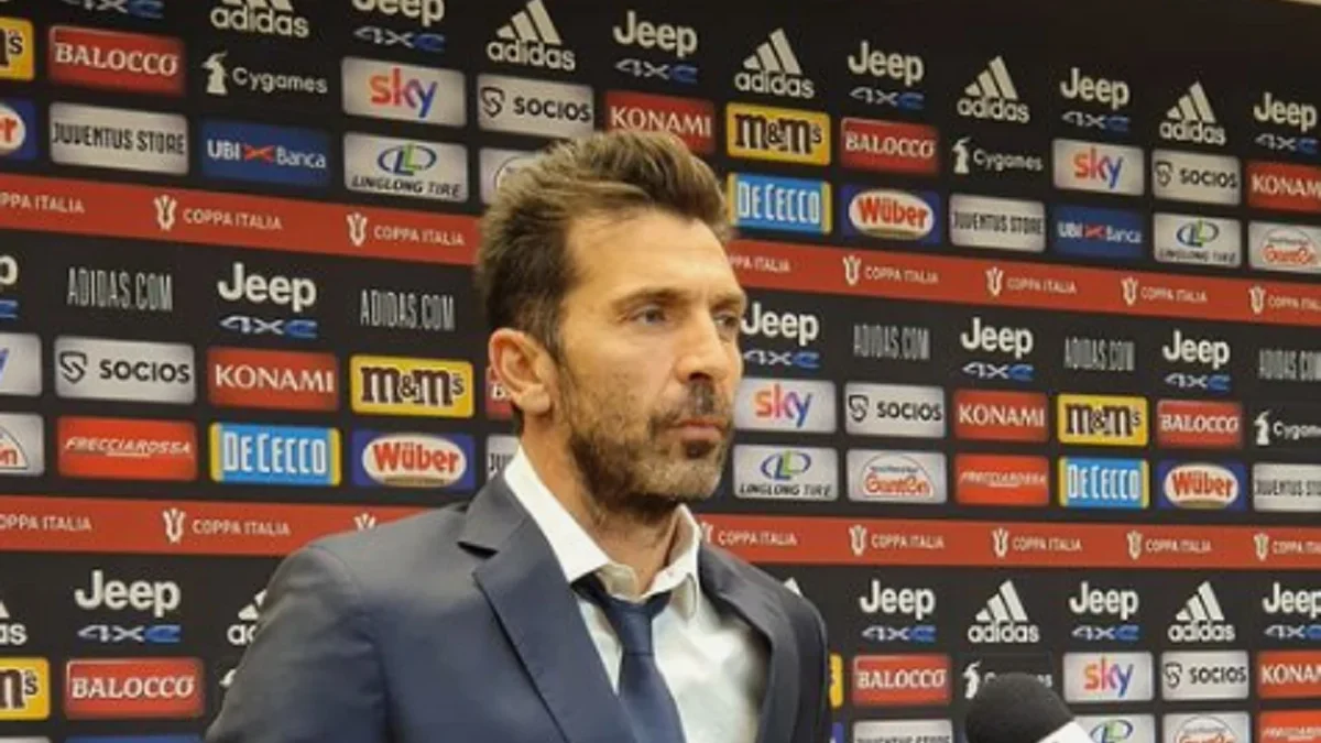 Buffon Nyalakan Semangat Skuad Italia dengan Pidato-nya