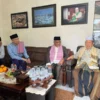 Sowan ke Tokoh Ulama Cianjur, Ahmad Syaikhu Dapat Doa dan Dukungan Menang Pilgub Jabar 2024