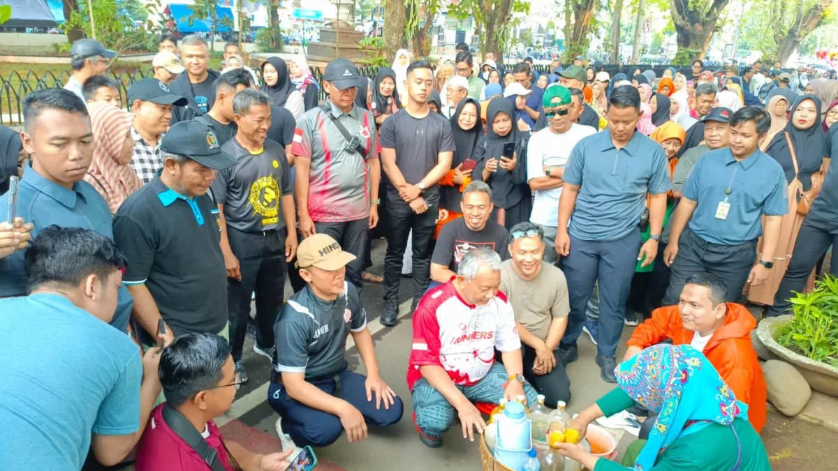 Pasangan ASIH Bertekad Tingkatkan Layanan Kesehatan Seluruh Pedesaan di Jabar