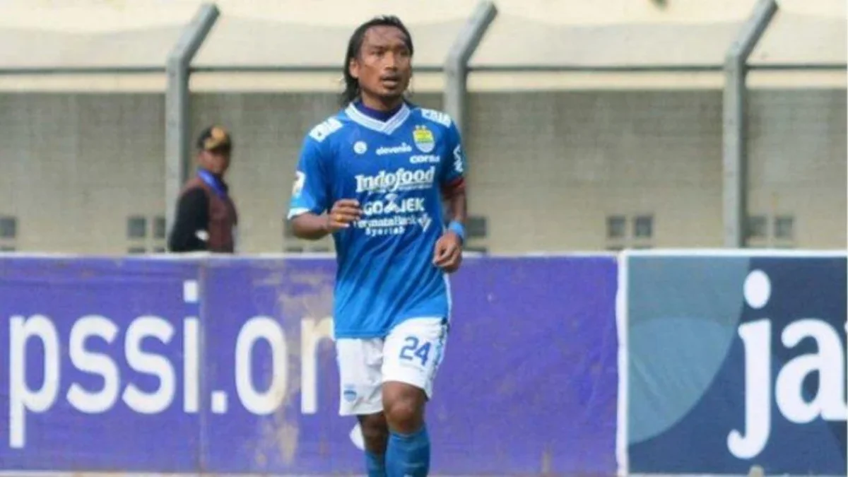 Nasib Kontras Hariono, Gelandang yang Gagal Pensiun di Persib Bandung Kini Betah Bermain di Liga 2