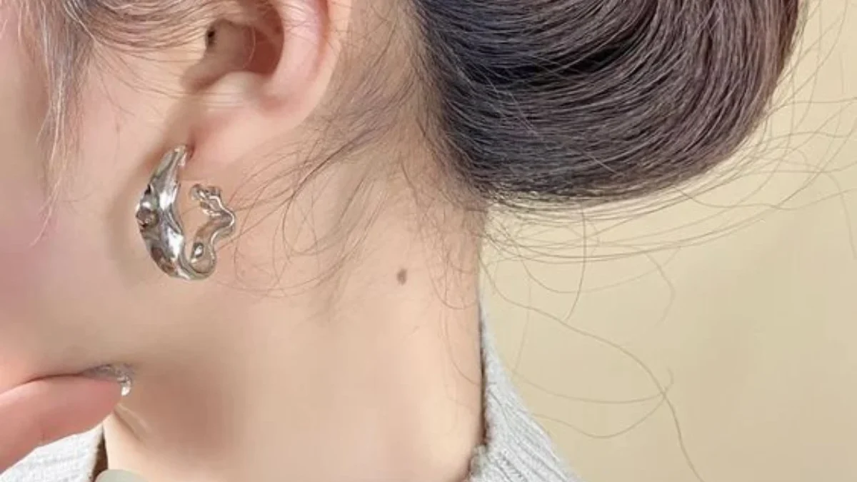 6 Makna Tersembunyi di Balik Mimpi Kehilangan Anting