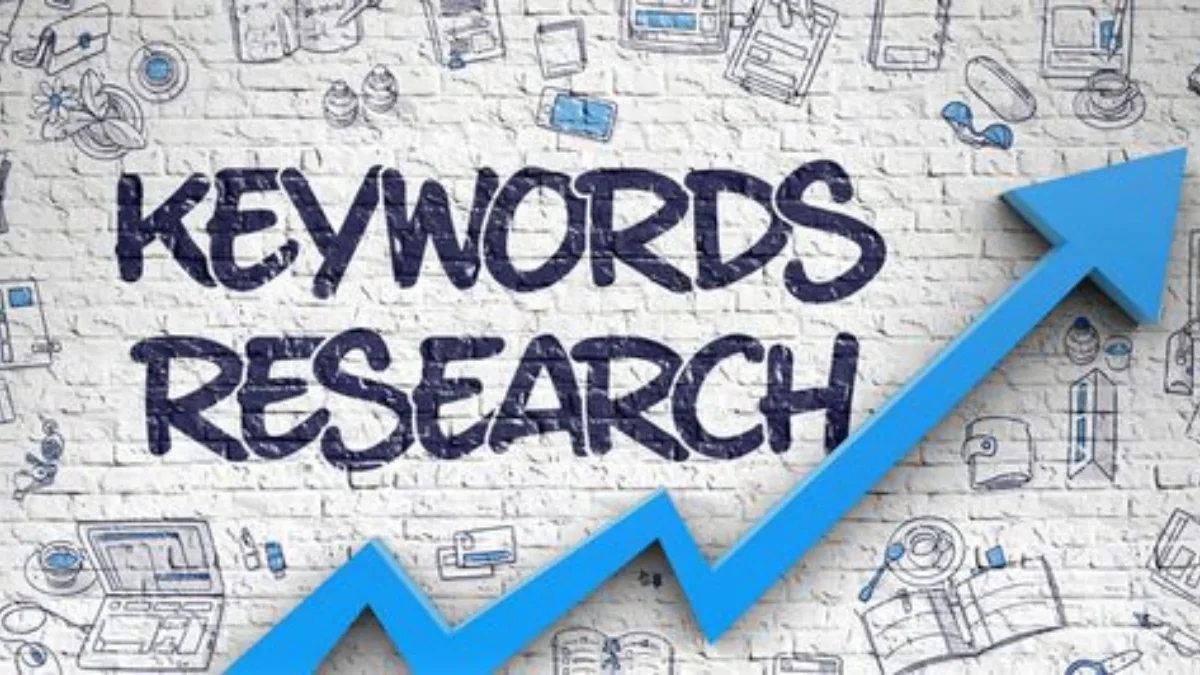 Menggunakan AI untuk Keyword Research, Penggunaan Prompts yang Efektif