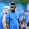 Mario Balotelli Kembali ke Serie A dan Resmi Bergabung Bersama Genoa