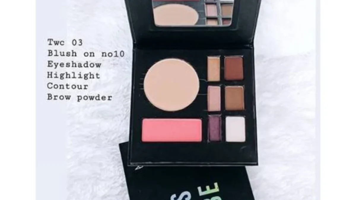 5 Rekomendasi Produk Makeup Multifungsi yang Cocok untuk Hadiah Spesial