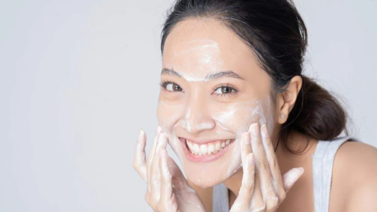 5 Produk Skincare Wajib Sebelum Tidur untuk Kulit Sehat dan Glowing