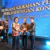 Kabupaten Kuningan Jawa Barat Raih Penghargaan Daerah Tertib Ukur