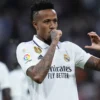 5 Bek Tangguh yang Bisa Didatangkan Real Madrid di Bulan Januari 2025 Nanti