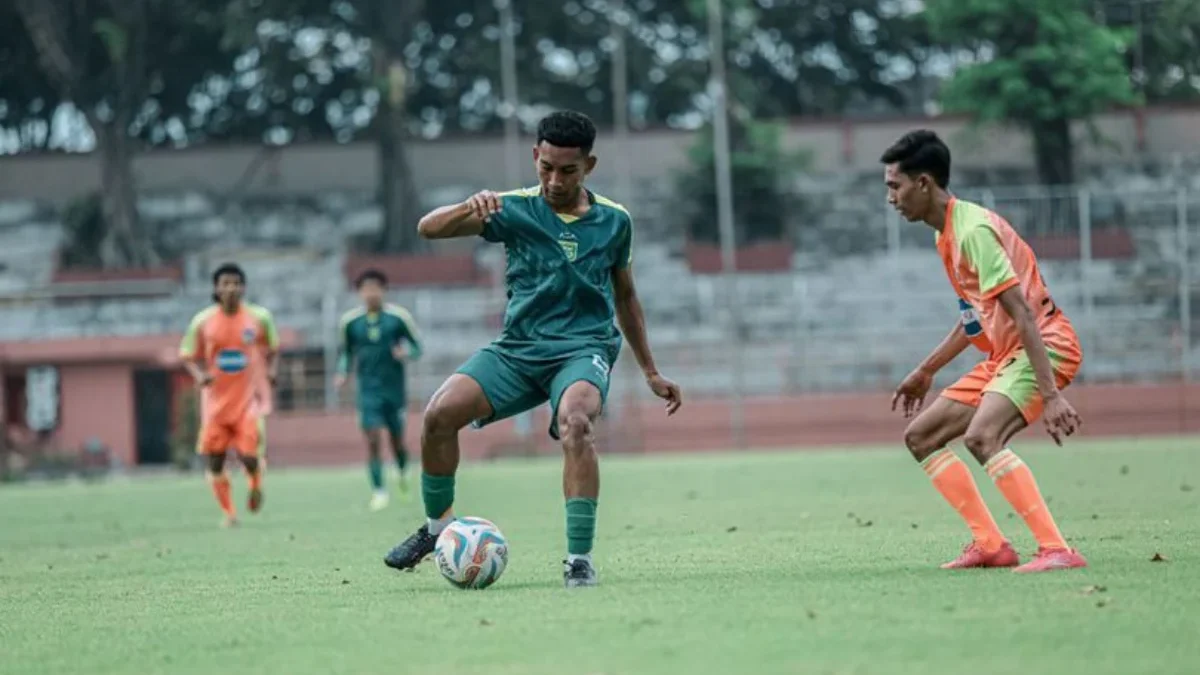 Persebaya Surabaya Kehilangan 2 Pemain Muda, Coach Paul Munster Tetap Kompetitif 