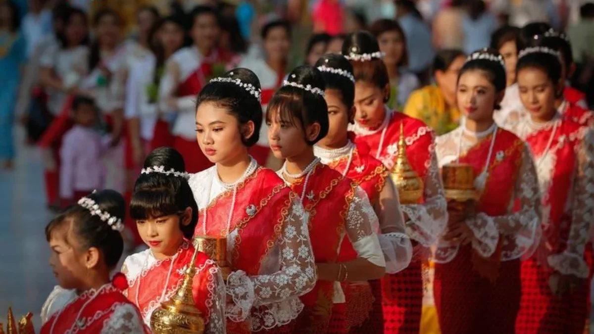 China Diprediksi Kehilangan 50 Juta Penduduk Akibat Warga Enggan Punya Anak