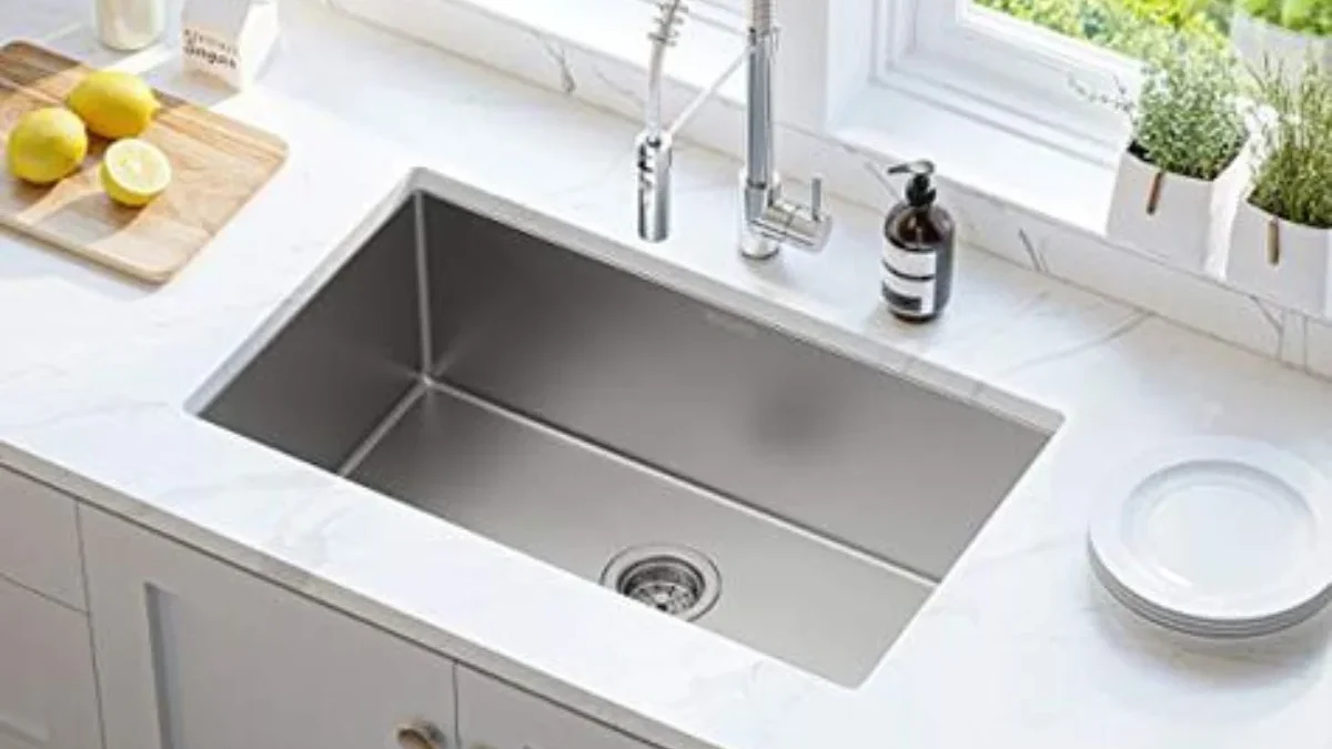 9 Inspirasi Desain Kitchen Sink untuk Dapur yang Praktis dan Modern