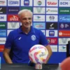 Arema Fc Putuskan Kontrak Pelatih Joel Cornelli