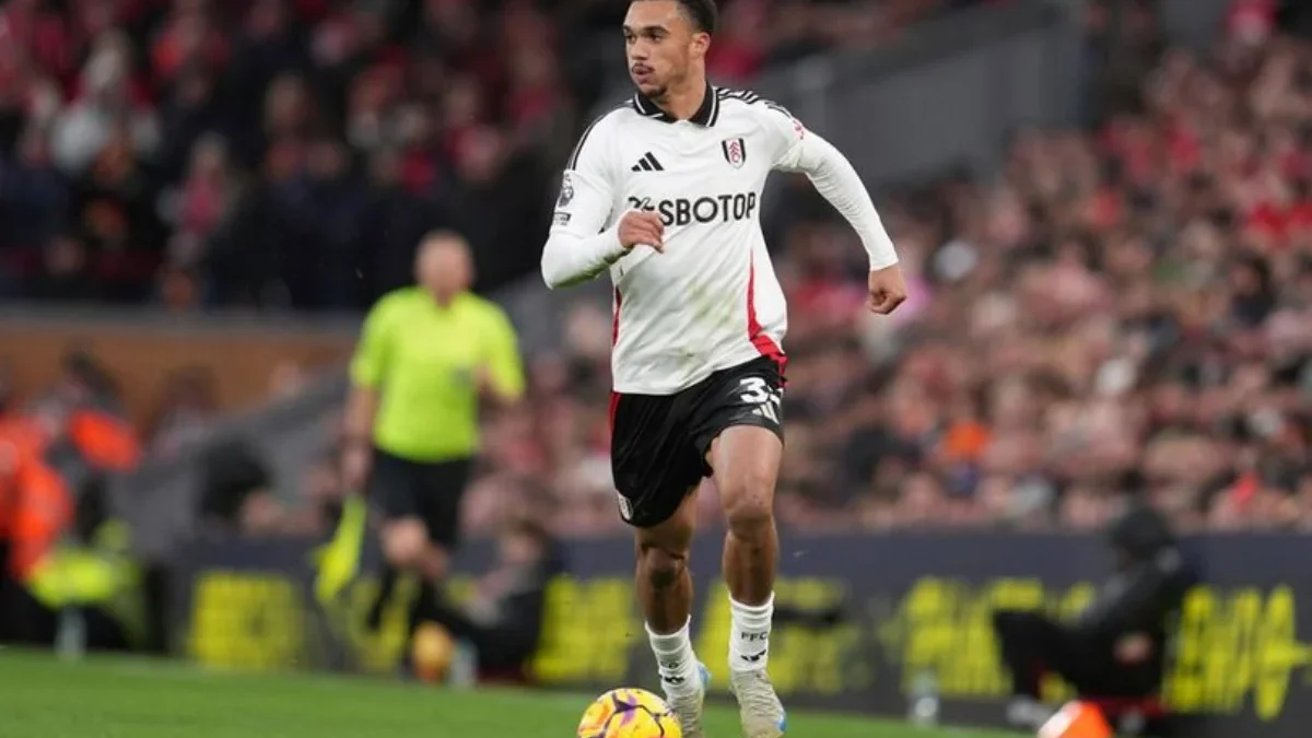 Antonee Robinson Menjadi MOTM di Laga Liverpool vs Fulham 