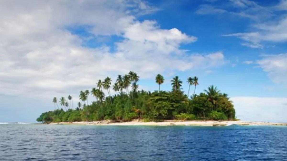 Rekomendasi Wisata Laut di Pulau Halmahera, Liburan Seru Pengalaman Baru.