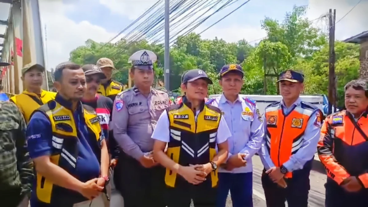 Pilar Jembatan Cipager Sumber Kabupaten Cirebon Rusak, Akses Roda Dua Arah Sumber Ditutup Sementara