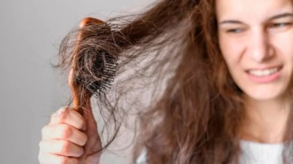 6 Rahasia Merawat Rambut Curly, Tetap Sehat dan On Point dengan Langkah Simpel Ini